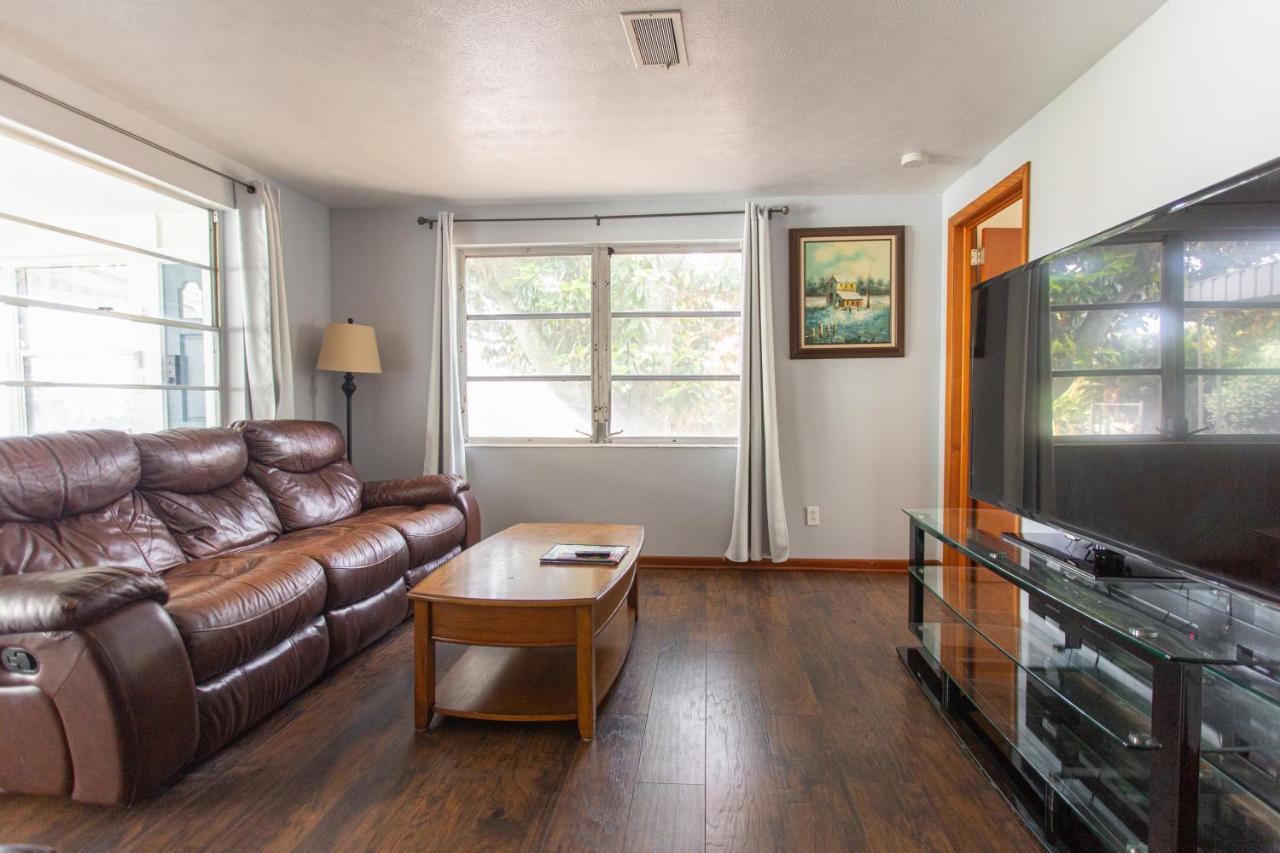 Two Bedroom Home - Walking Distance From The Beach Jacksonville Beach Exterior photo