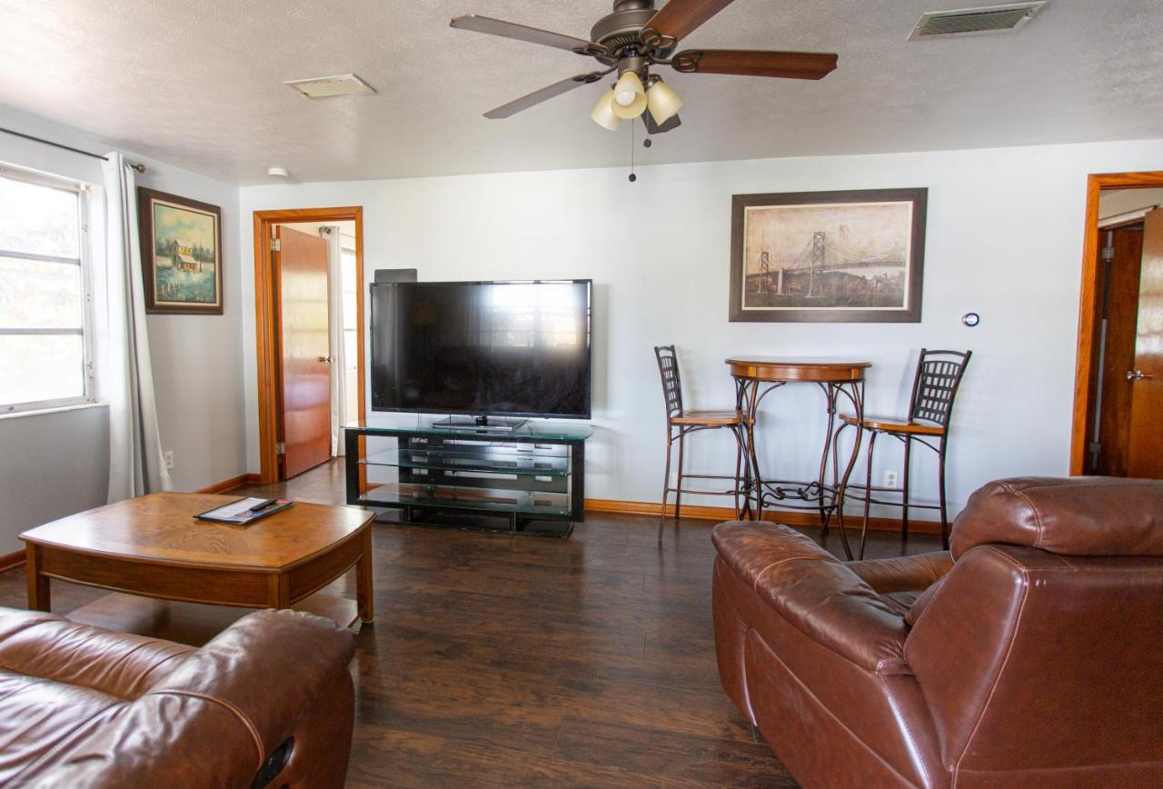 Two Bedroom Home - Walking Distance From The Beach Jacksonville Beach Exterior photo